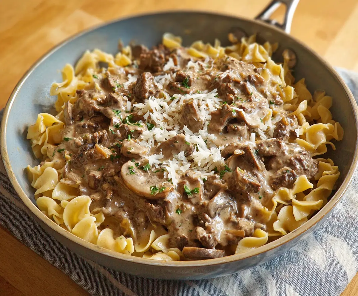Easy Beef Stroganoff Recipe