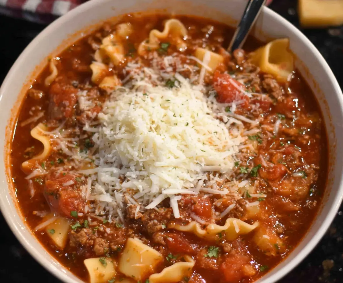 Easy Crockpot Lasagna Soup