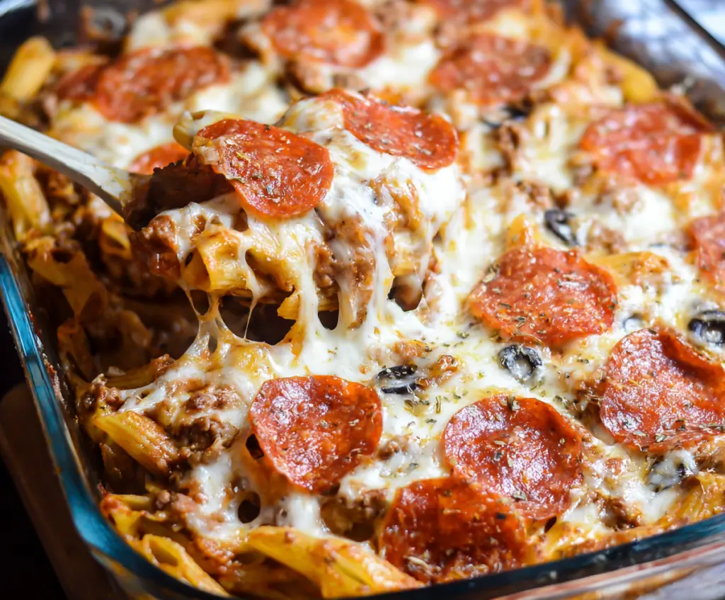 Easy Weeknight Pizza Casserole