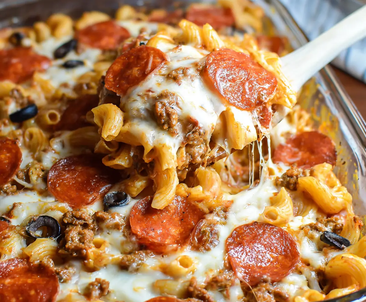 Easy Weeknight Pizza Casserole
